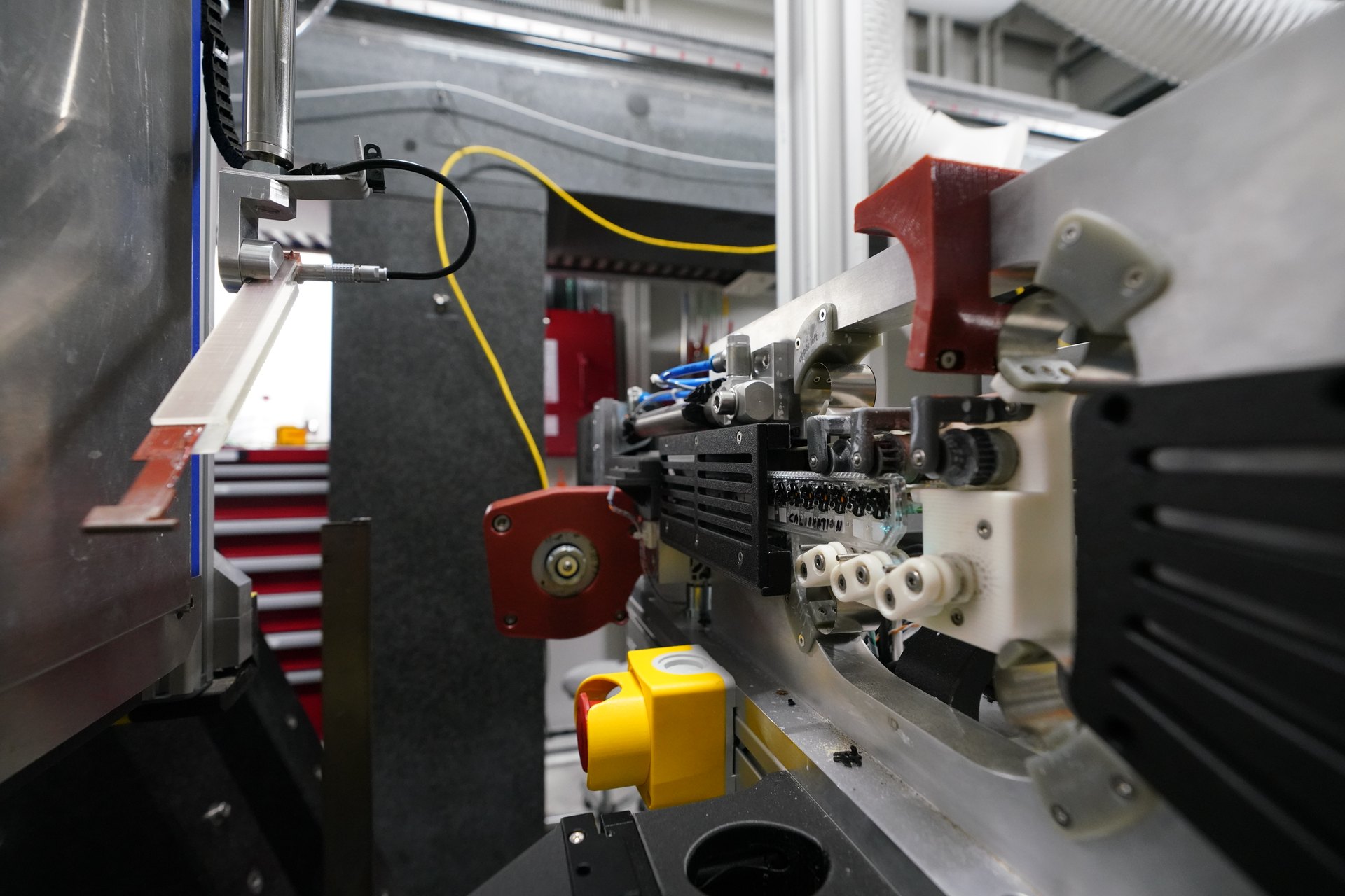 Momentum Transfer team in the lab